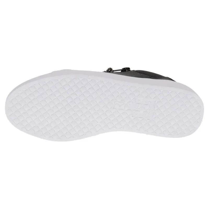 2376222 pto sola__.webp